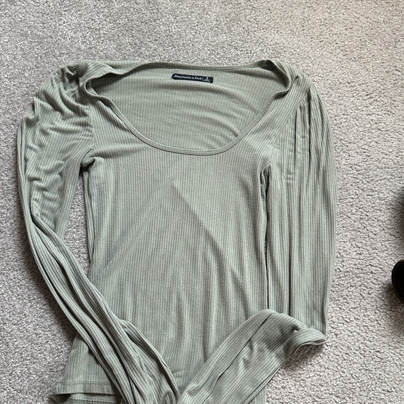 Abercrombie & Fitch Tops - Abercrombie & Fitch Ribbed Long Sleeve Top in Sage Green